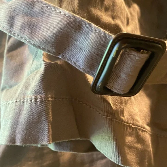 Women’s Jacket - Picture 3 of 5